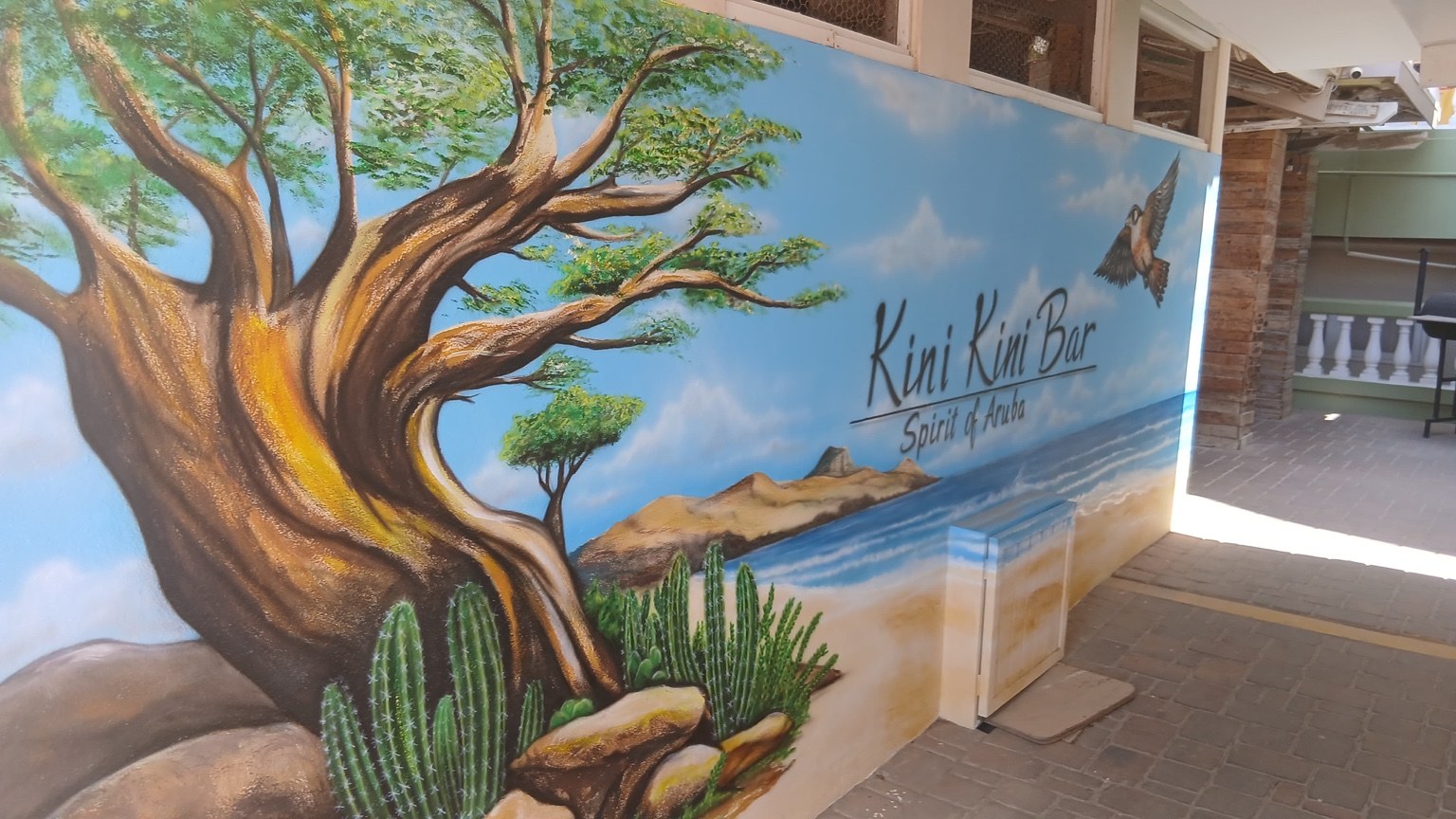 Kini Kini beachfront palapa dining and bar in Aruba